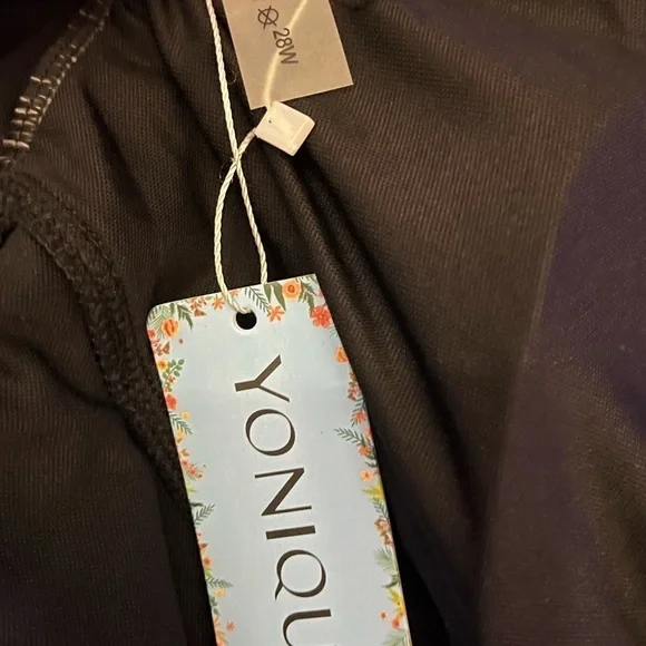 Yonique Plus Size One Piece Tummy Control Swimsuit - Picture 4 of 7